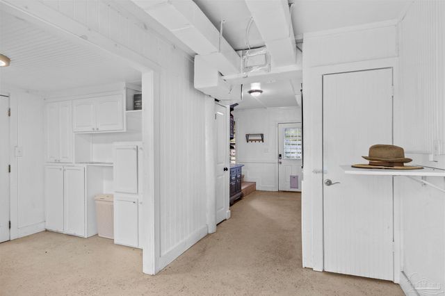 889 Dolphin Rd, Milton, FL 32583