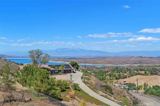 14740 Descanso Drive, Lake Mathews, CA 92570
