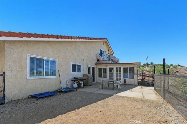 14740 Descanso Drive, Lake Mathews, CA 92570