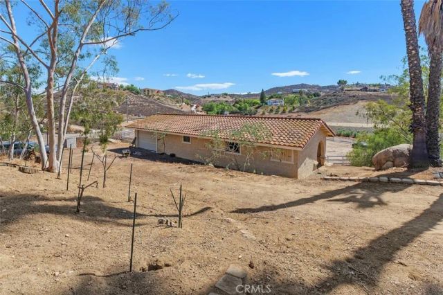 14740 Descanso Drive, Lake Mathews, CA 92570
