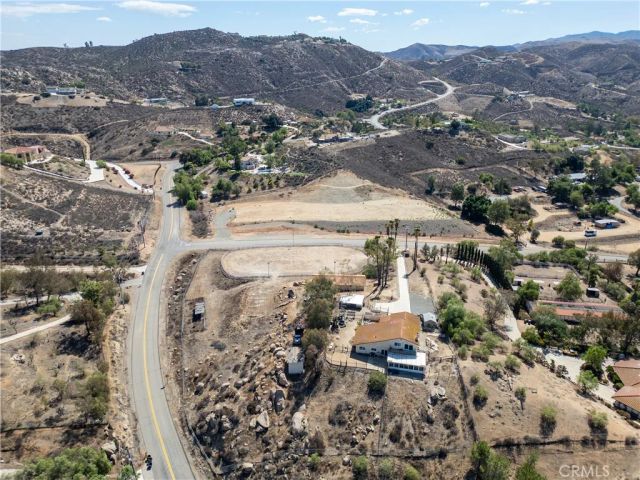 14740 Descanso Drive, Lake Mathews, CA 92570