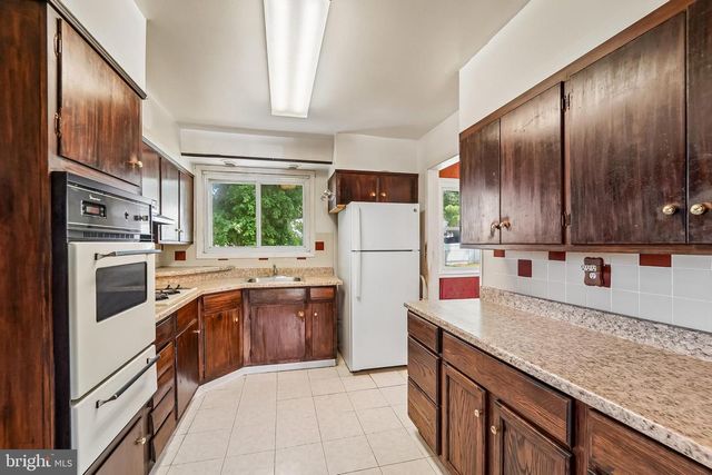 3723 VALLEY HILL DR, Randallstown, MD 21133