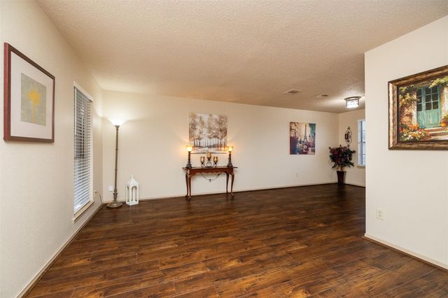 16034 Sweetwater Creek Drive, Houston, TX 77095