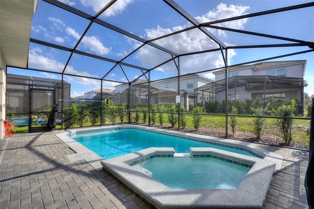 7240 OAKMOSS LOOP, Davenport, FL 33837
