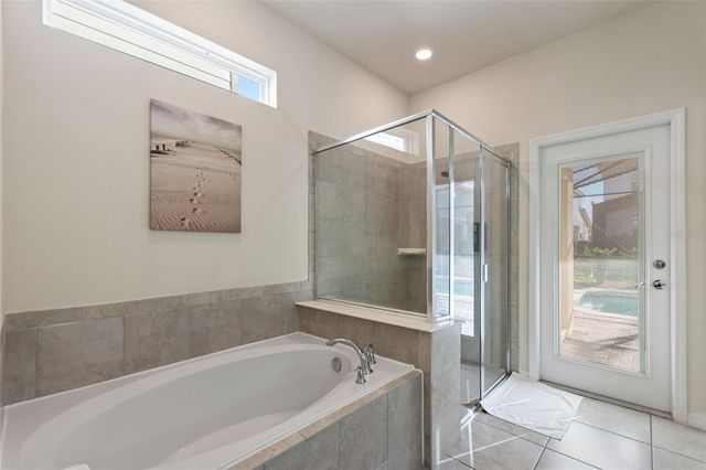 7240 OAKMOSS LOOP, Davenport, FL 33837