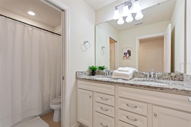 7240 OAKMOSS LOOP, Davenport, FL 33837
