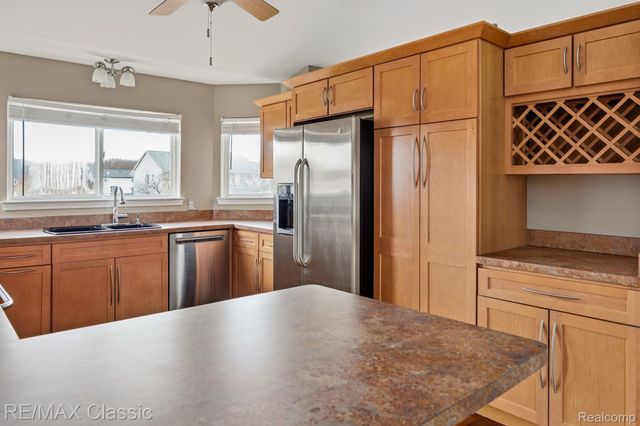 7165 Amanda Drive, Van Buren Charter Township, MI 48111