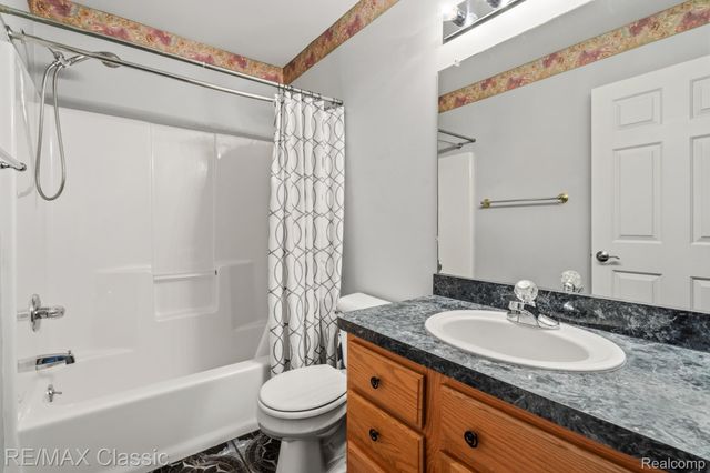 7165 Amanda Drive, Van Buren Charter Township, MI 48111