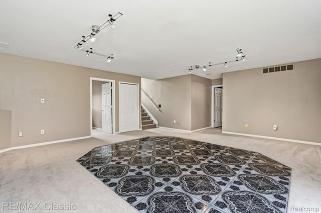 7165 Amanda Drive, Van Buren Charter Township, MI 48111