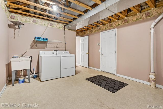 7165 Amanda Drive, Van Buren Charter Township, MI 48111