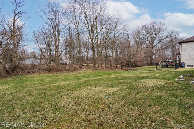 7165 Amanda Drive, Van Buren Charter Township, MI 48111