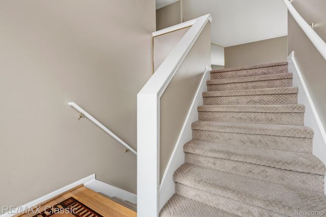 7165 Amanda Drive, Van Buren Charter Township, MI 48111