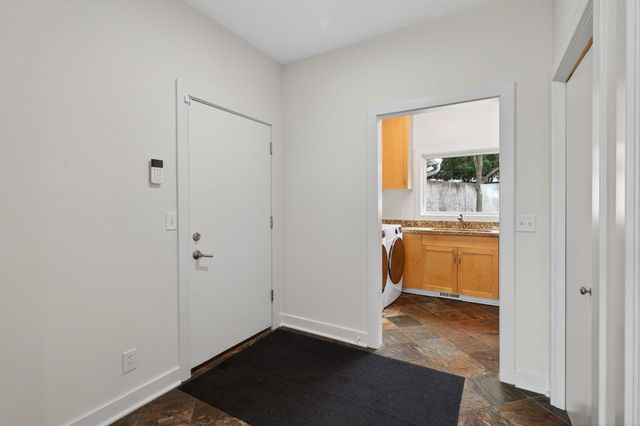 5010 Nob Hill Drive, Edina, MN 55439