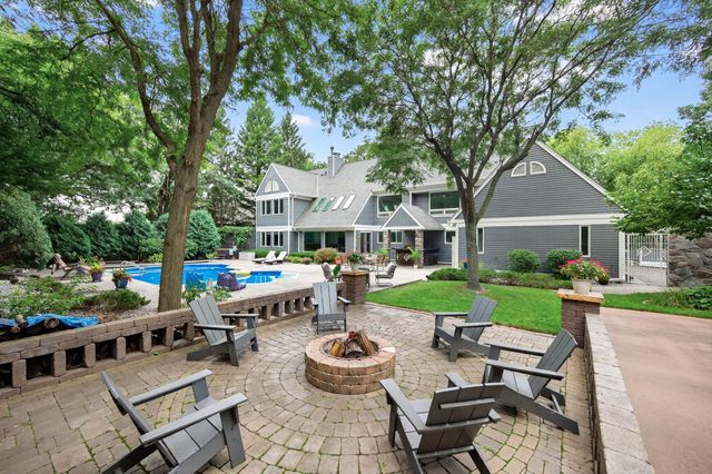 5010 Nob Hill Drive, Edina, MN 55439