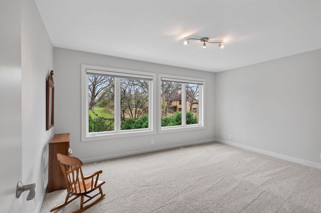 5010 Nob Hill Drive, Edina, MN 55439