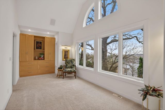 5010 Nob Hill Drive, Edina, MN 55439