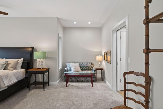 5010 Nob Hill Drive, Edina, MN 55439