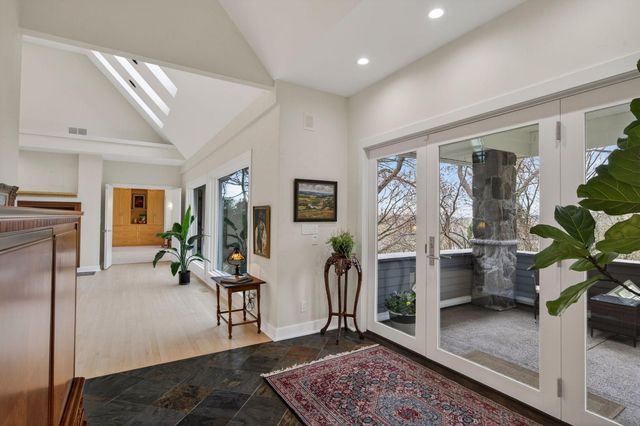 5010 Nob Hill Drive, Edina, MN 55439