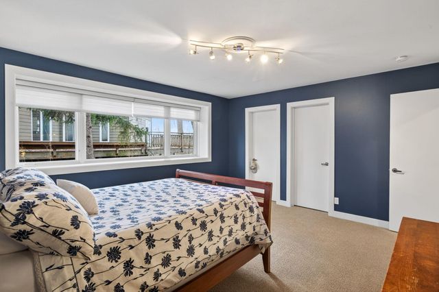 5010 Nob Hill Drive, Edina, MN 55439