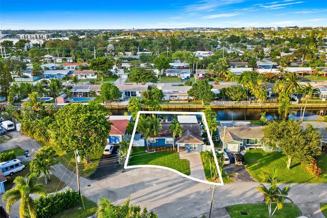 2005 NW 37th St, Oakland Park, FL 33309