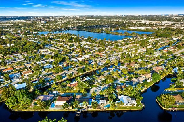 2005 NW 37th St, Oakland Park, FL 33309