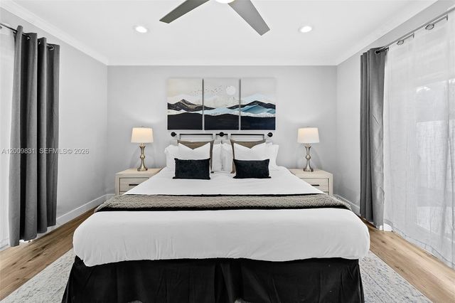 2005 NW 37th St, Oakland Park, FL 33309