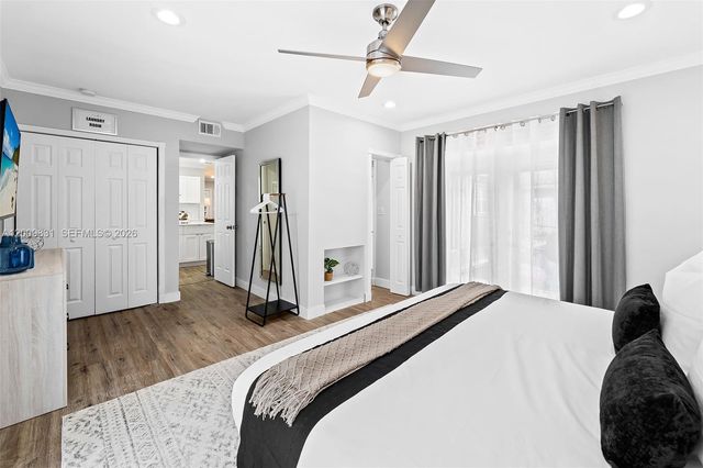 2005 NW 37th St, Oakland Park, FL 33309