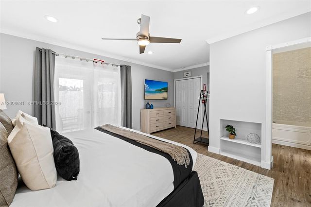 2005 NW 37th St, Oakland Park, FL 33309