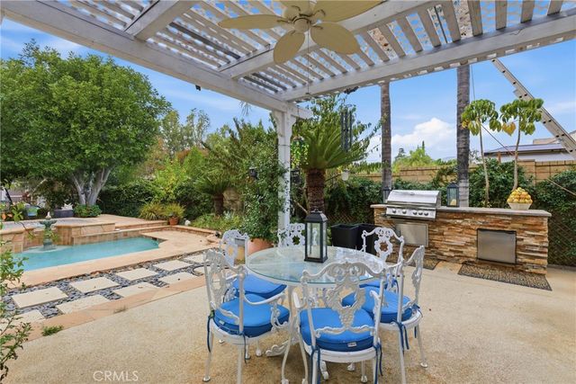 10925 Willowbrae, Chatsworth, CA 91311