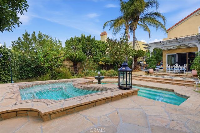 10925 Willowbrae, Chatsworth, CA 91311