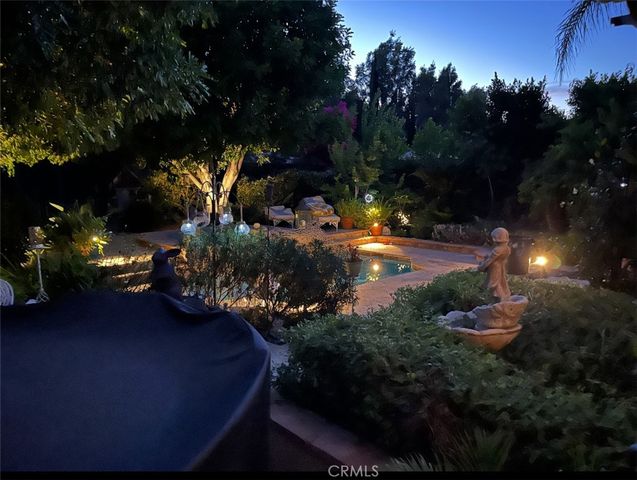 10925 Willowbrae, Chatsworth, CA 91311