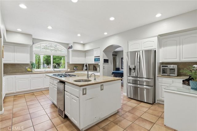 10925 Willowbrae, Chatsworth, CA 91311