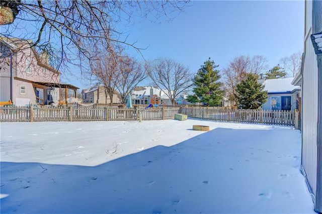 4212 SW Leeward Drive, Lee's Summit, MO 64082