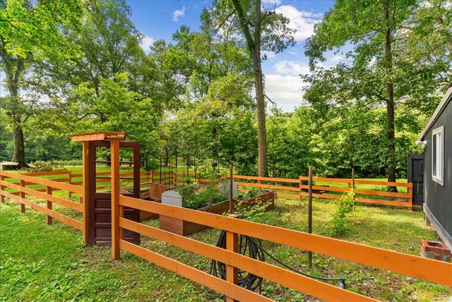 1491 Furnace Creek Road, Lafayette, GA 30728
