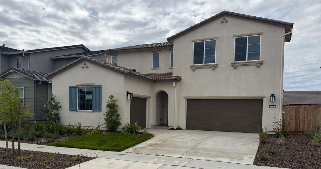 10322 Ashlar` Dr, Elk Grove, CA 95757