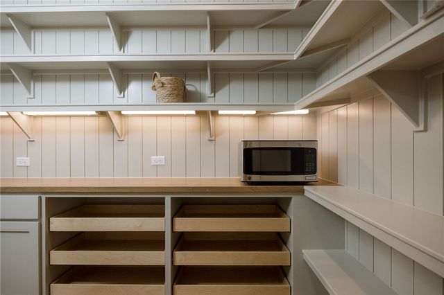 4007 Pacific Crest Way, Bryan, TX 77802