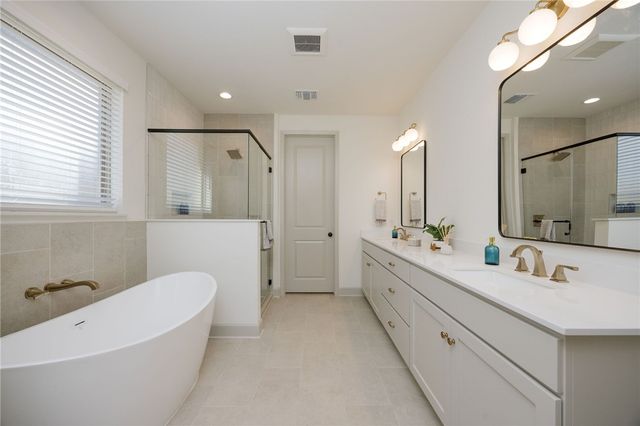 4007 Pacific Crest Way, Bryan, TX 77802