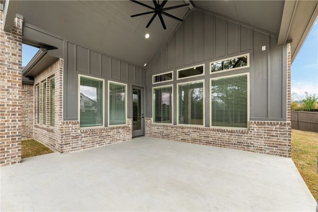 4007 Pacific Crest Way, Bryan, TX 77802