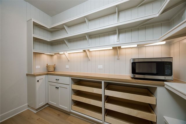 4007 Pacific Crest Way, Bryan, TX 77802