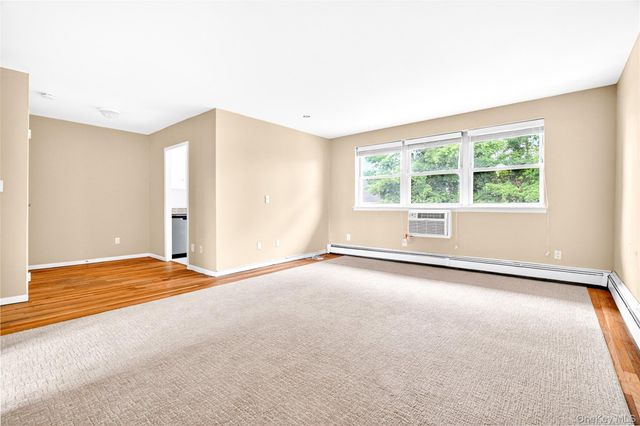 160 Centre Avenue 3M, New Rochelle, NY 10805
