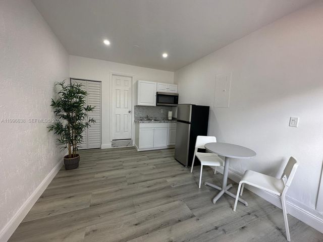 12683 NW 10th St Efficiency, Miami, FL 33182