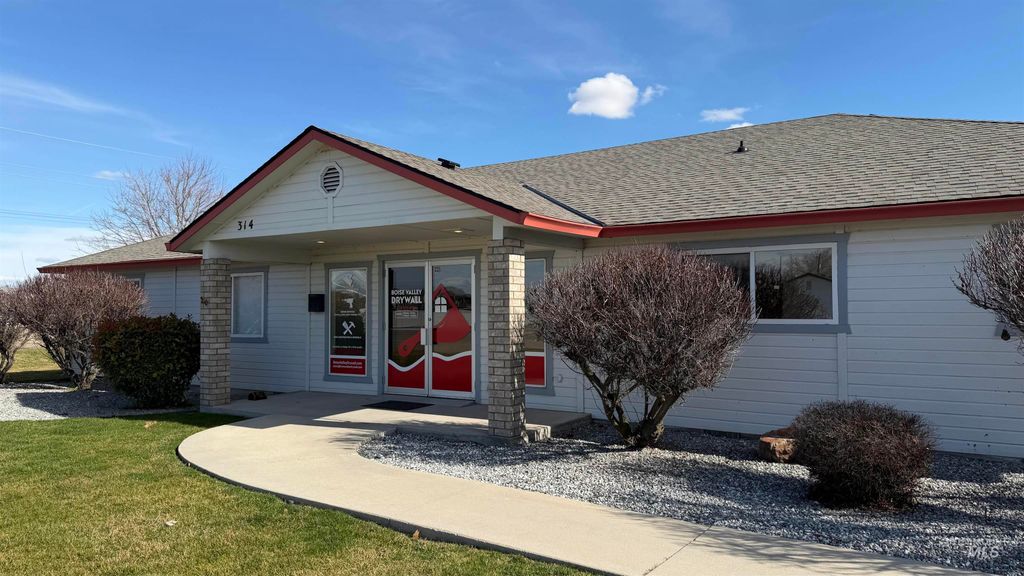 314 Badiola Street, Caldwell, ID 83605 photo 2