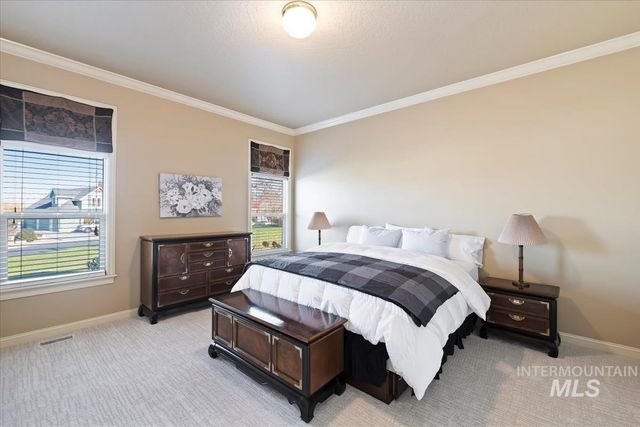 2804 S Island Dr, Nampa, ID 83686