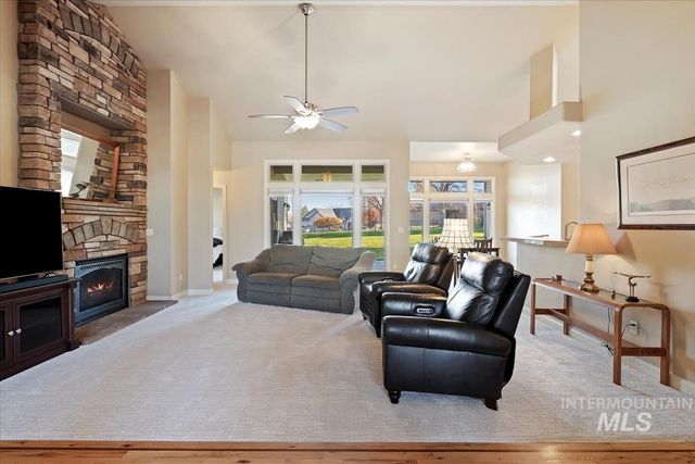 2804 S Island Dr, Nampa, ID 83686