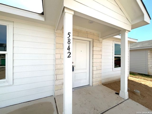 5842 Talking Drive, Von Ormy, TX 78073