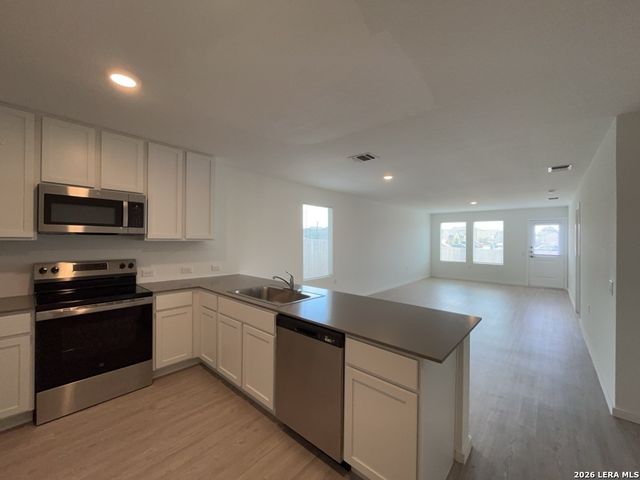 5842 Talking Drive, Von Ormy, TX 78073