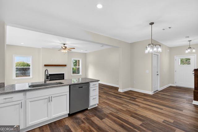 1151 Mayflower Road NE, Townsend, GA 31331