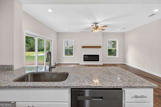 1151 Mayflower Road NE, Townsend, GA 31331