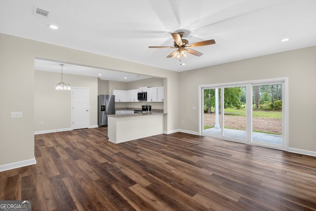 1151 Mayflower Road NE, Townsend, GA 31331