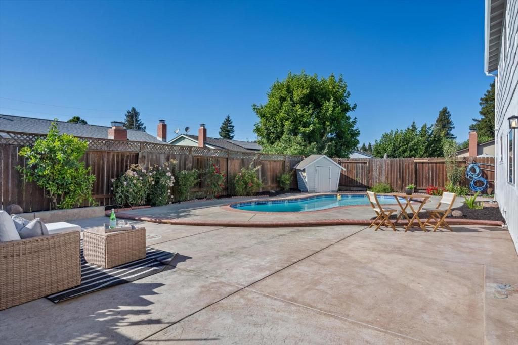 Image 26 of property listing at 1713 Alhambra Court, Petaluma, CA 94954